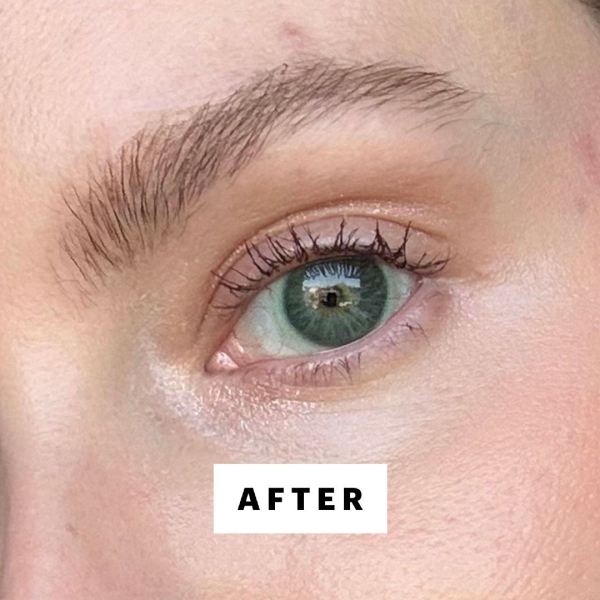Sarah Kinonen after applying Urban Decay Tube Job Tubing Mascara in Brunette Brown